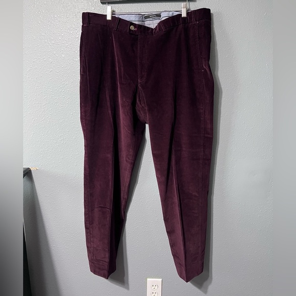 NWOT HILTL Men’s Maroon Corduroy Pants Flat Front Trousers Sz 42x31 Work Travel - Picture 1 of 7